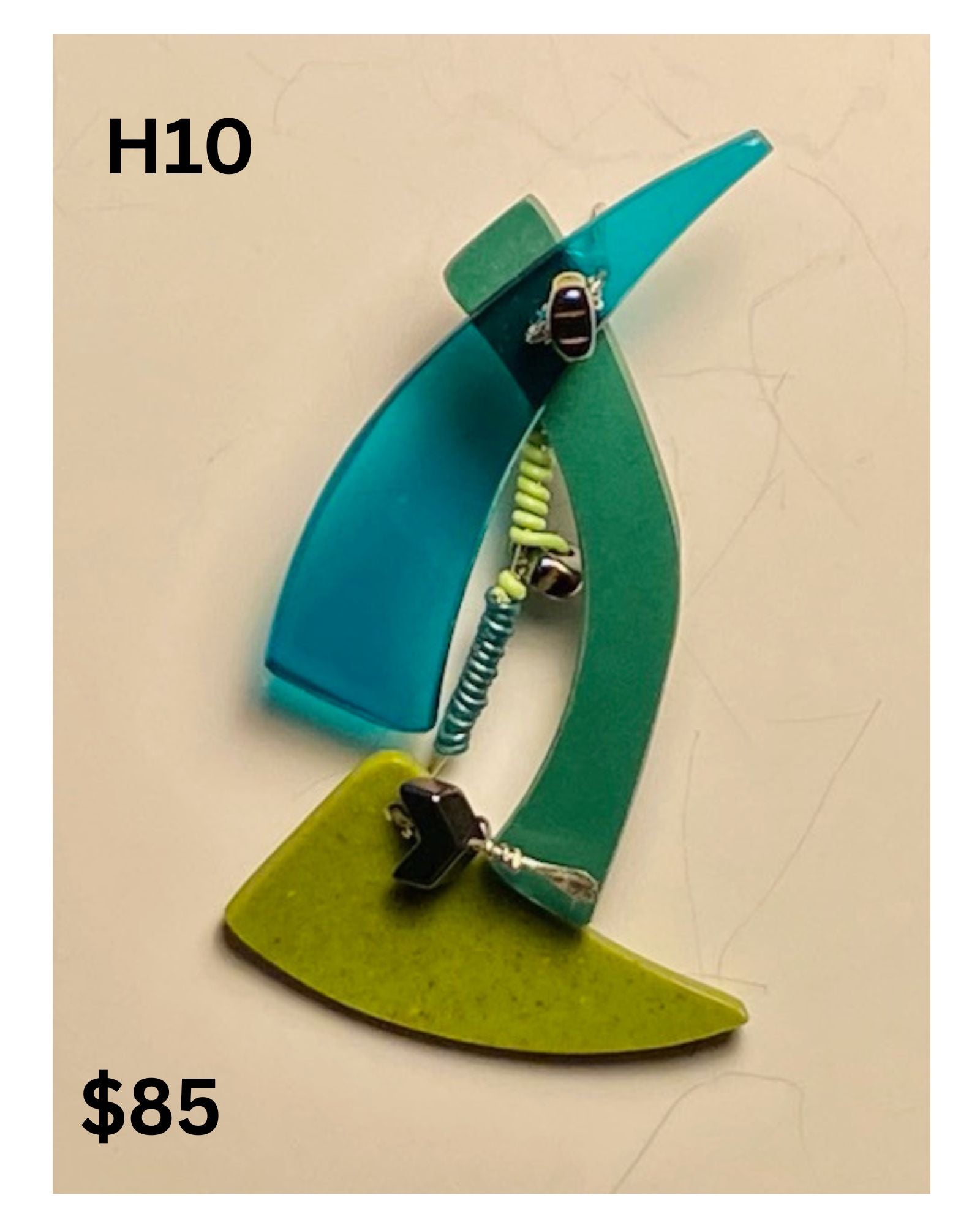 H10 - EARRING