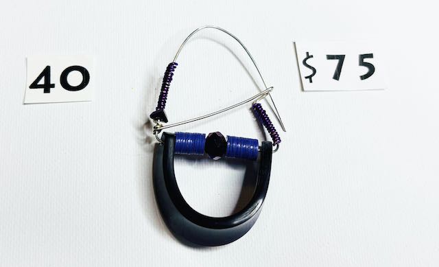 S40 - EARRING