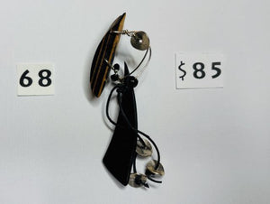 S68 - EARRING