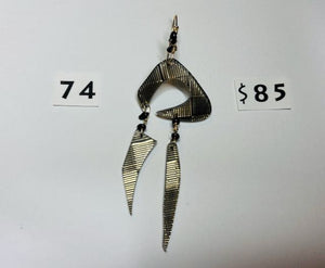 S74 - EARRING