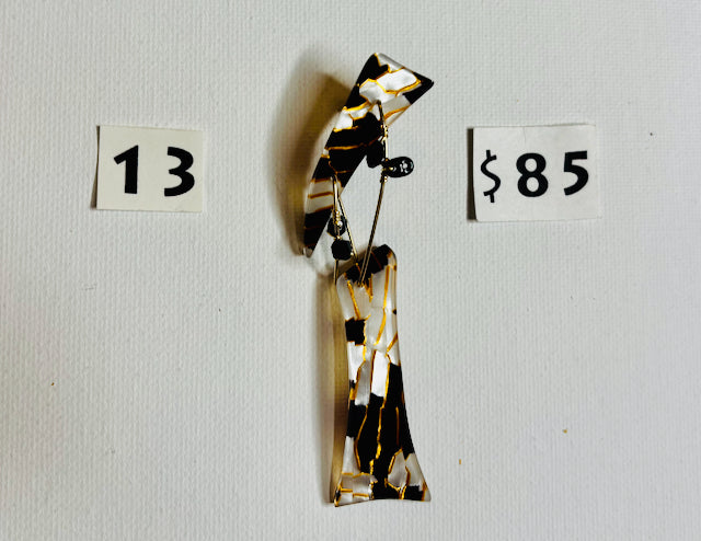 SC 13 - Dangle EARRING