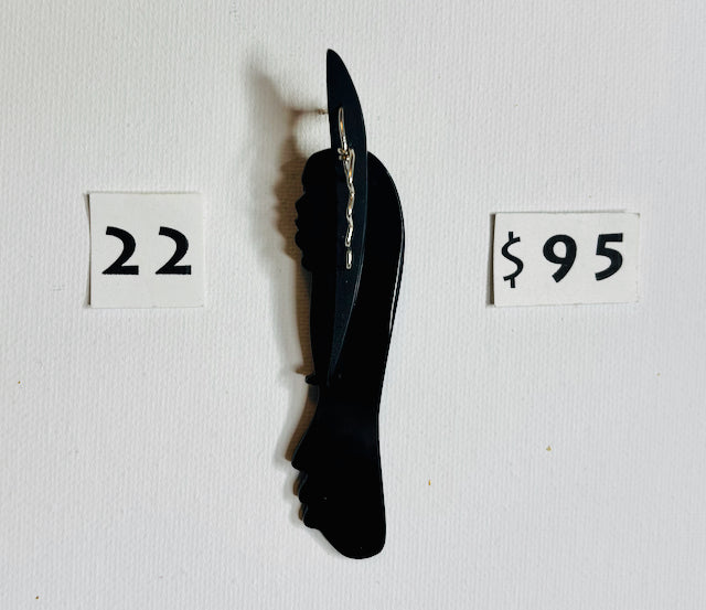 SC 22 -Silhouette EARRING