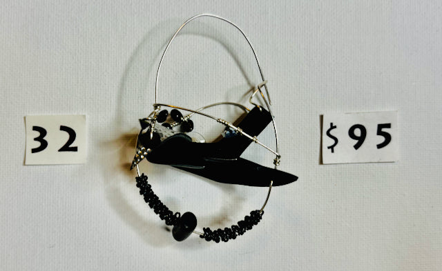 SC 32 -Abstract Hoop EARRING