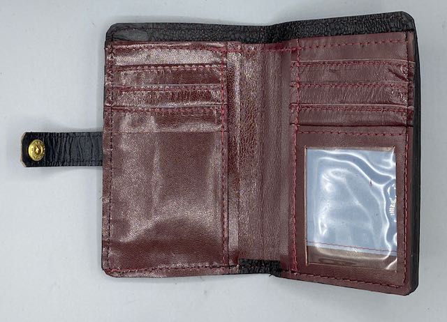 METRO WALLET - "Elegant Silhouette 4"