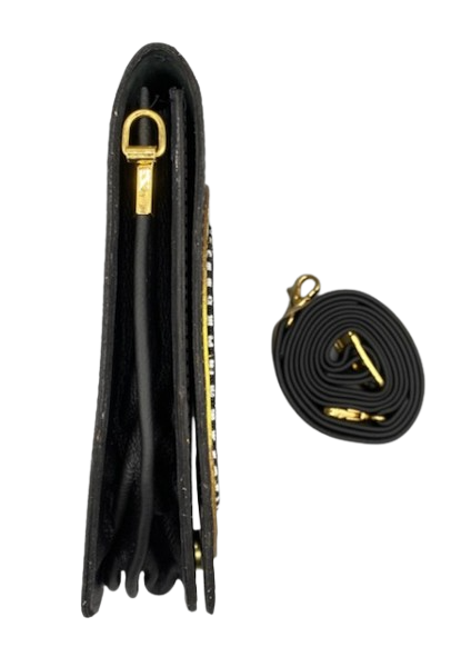 MEDIUM ROUNDER - Black & White Beaded/Framed Baluba